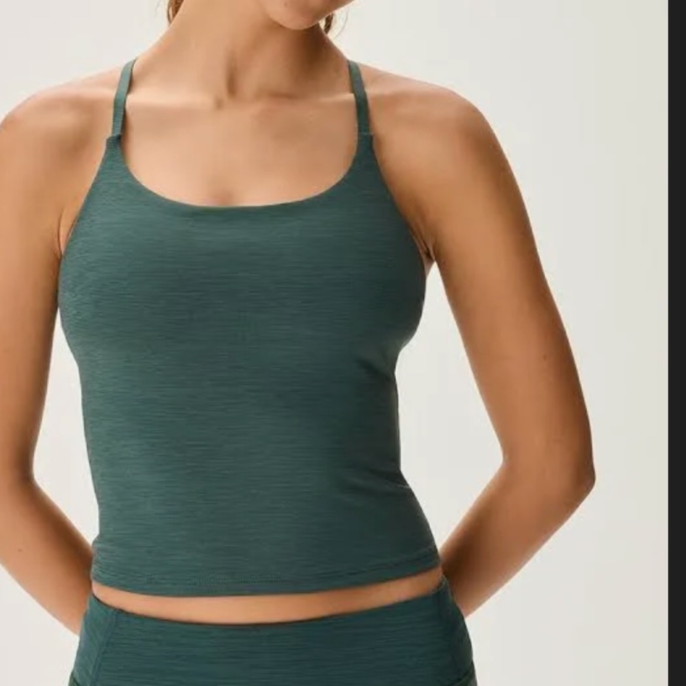 COPY - green outdoor voices tech sweat tank top
